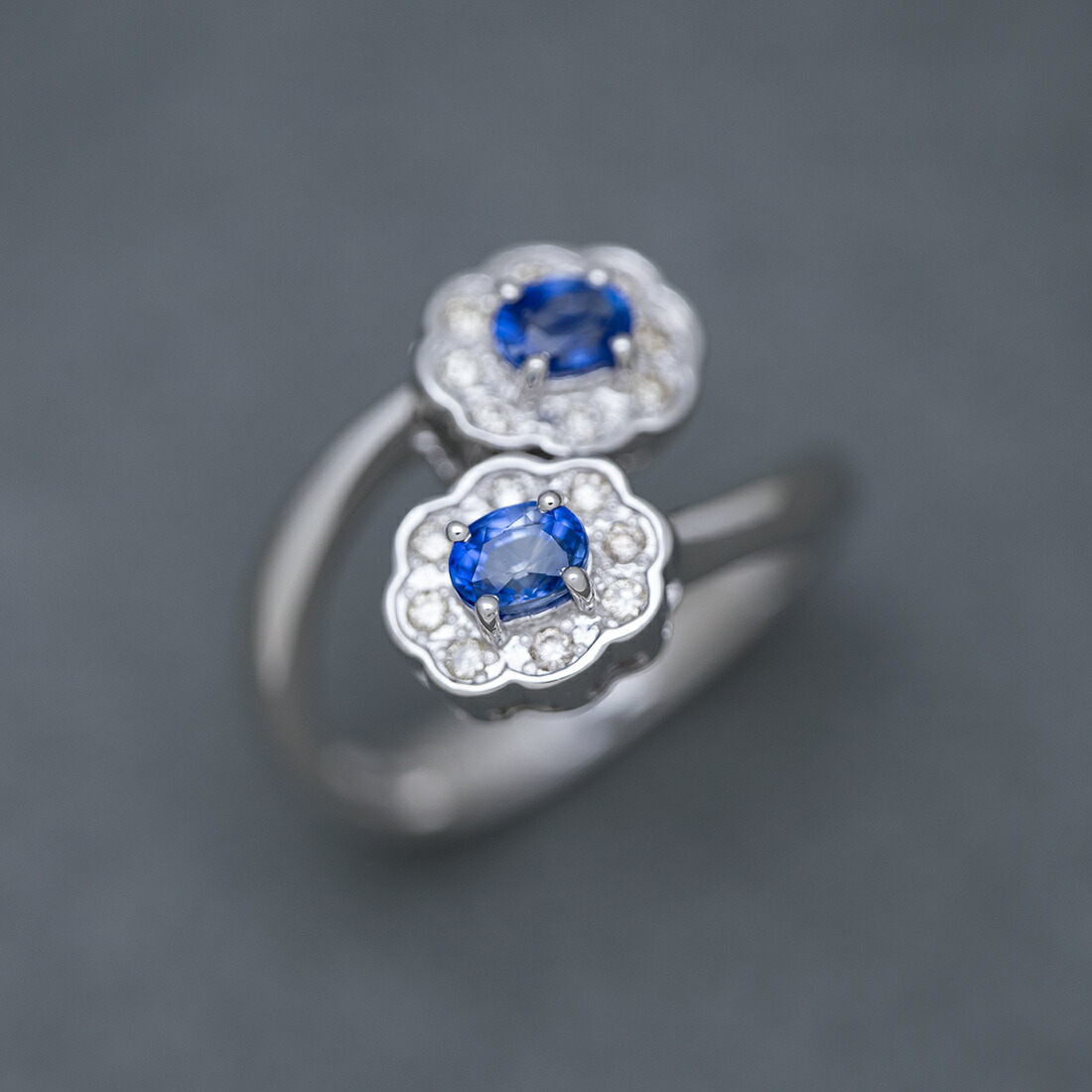umu -アム- FINE JEWELRY STUIDIOブルーサファイア ダイヤモンド フラワーモチーフ リングrg1514_kanban2.jpg