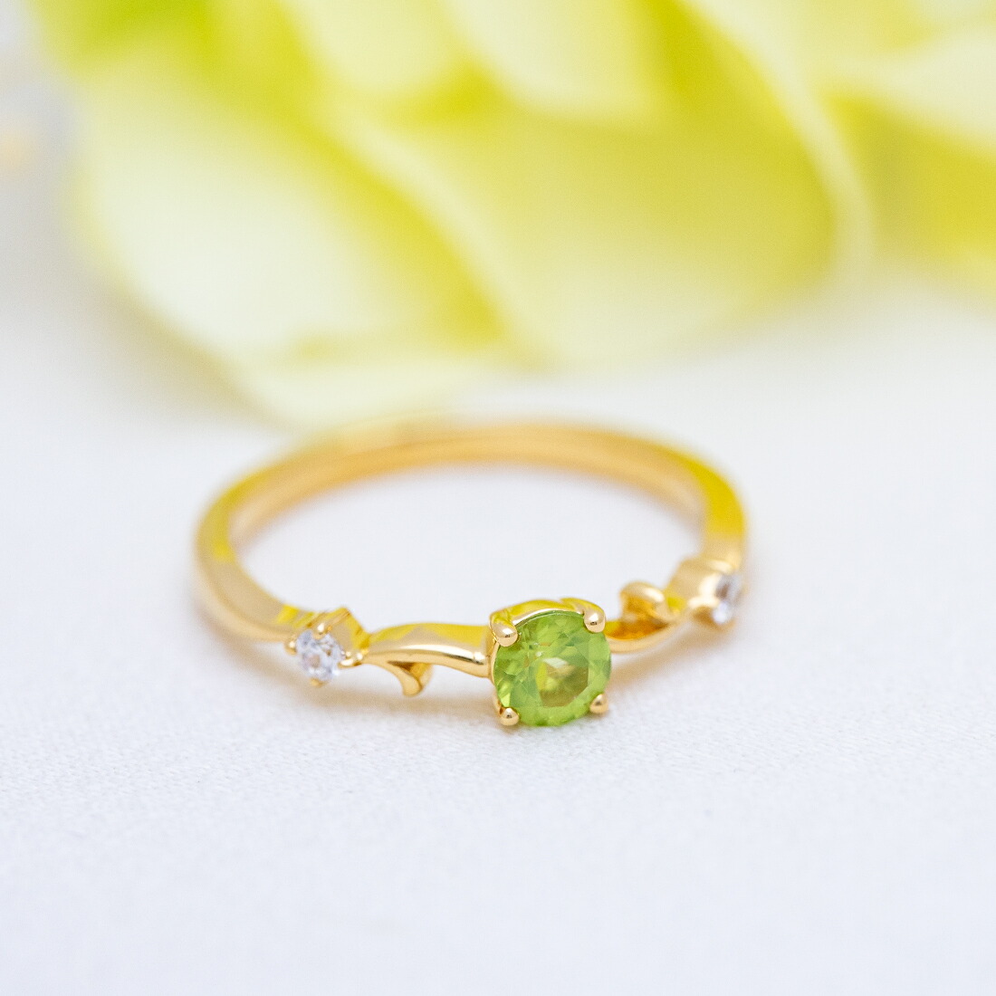 umu -アム- FINE JEWELRY STUIDIOペリドット ダイヤモンド リングrg1516_1.jpg
