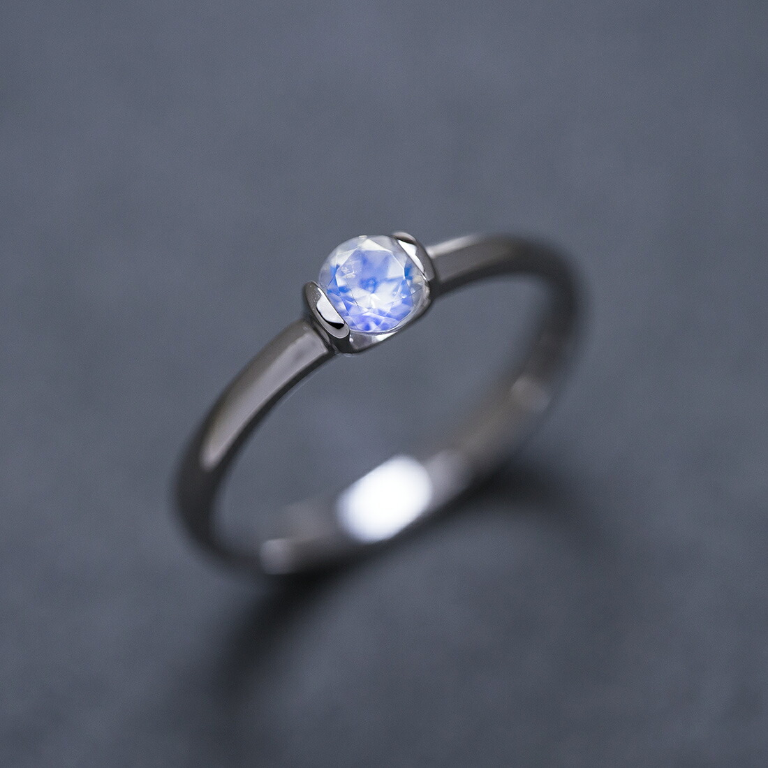umu -アム- FINE JEWELRY STUIDIO | ブルームーンストーン リング | 画像[rg1530_kanban2.jpg]