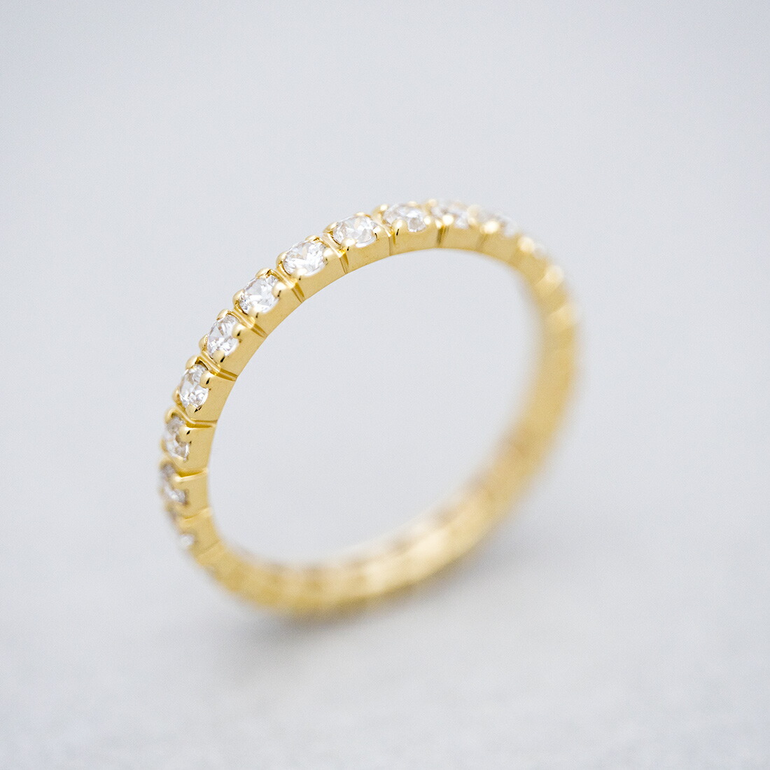 umu -アム- FINE JEWELRY STUIDIOキュービックジルコニア フルエタニティリングso0022_kanban2.jpg