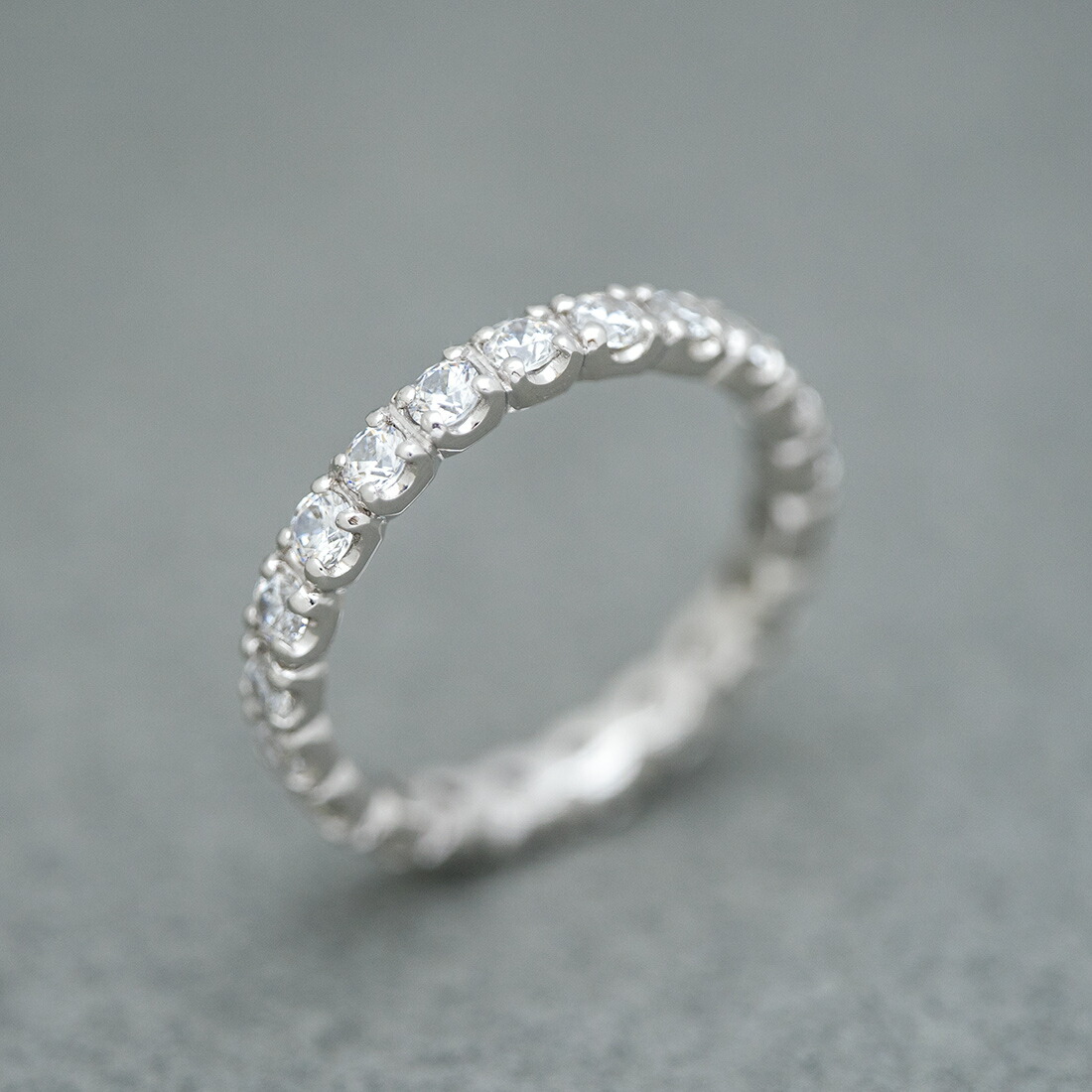 umu -アム- FINE JEWELRY STUIDIOキュービックジルコニア フルエタニティリングso0022a_kanban2.jpg